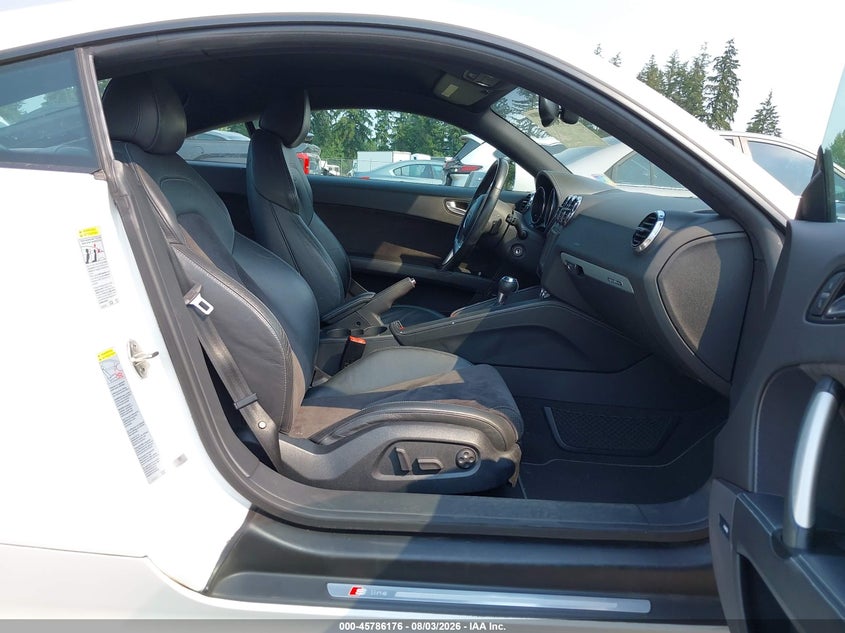 2012 AUDI TT auction photo 5