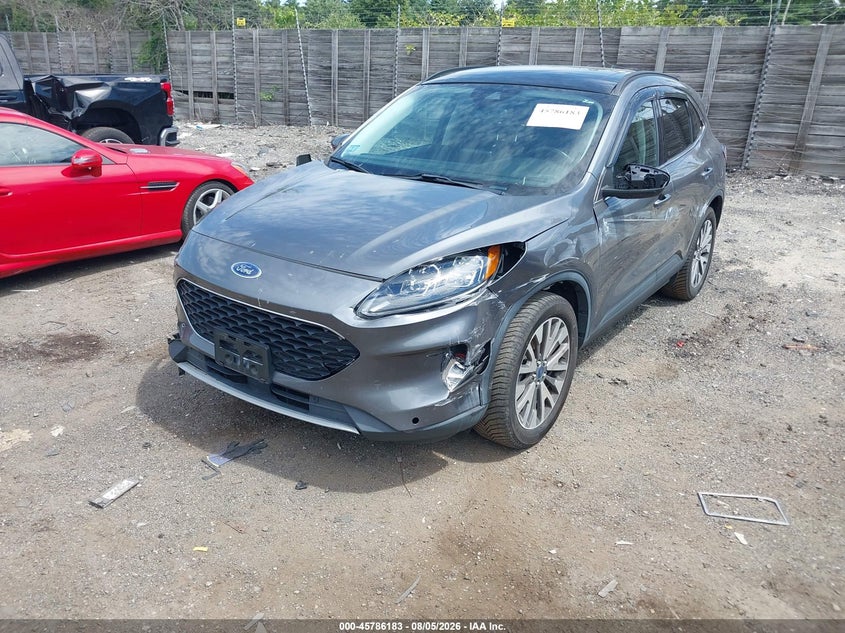 Vin: 1fmcu9j97nua32362, lot: 46285009, ford escape titanium 20222