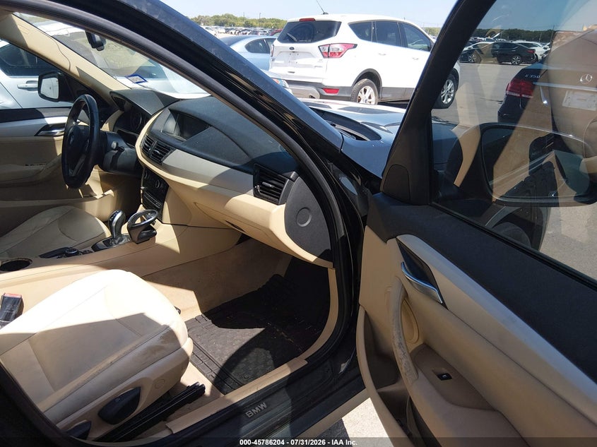 2015 BMW X1 SPORT UTILITY VEHICLE 2.0L I-4 DI, DOHC, VVT, TURBO, 240HP