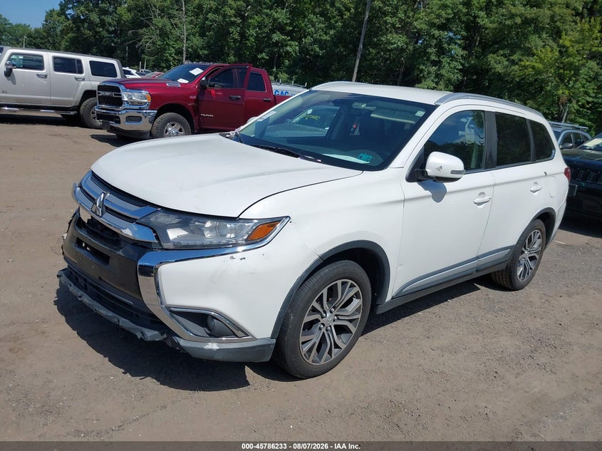 Vin: ja4az3a35jz010616, lot: 46285057, mitsubishi outlander es/le/se/sel 20182
