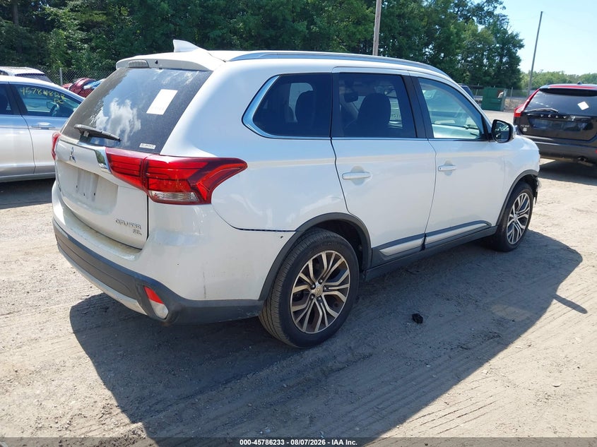 Vin: ja4az3a35jz010616, lot: 46285057, mitsubishi outlander es/le/se/sel 20184