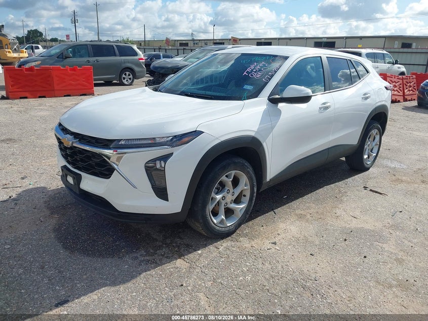 2024 CHEVROLET TRAX auction photo 2