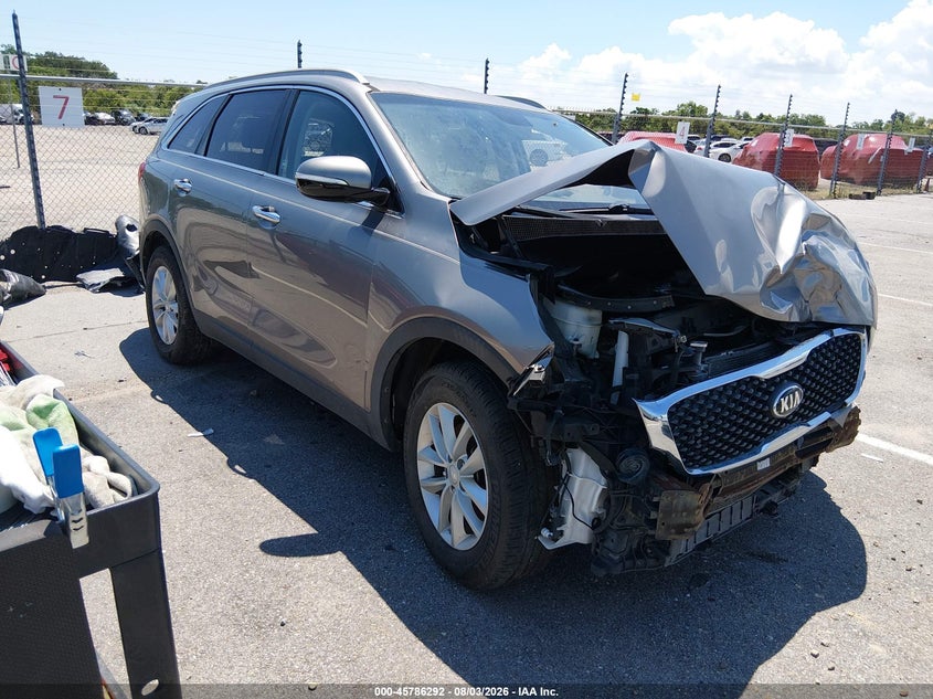 Vin: 5xypg4a3xhg296208, lot: 46285116, kia sorento 2.4l lx 2017 img_1