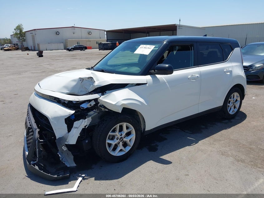 2023 Kia Soul S, Left Front, IAAI, VIN KNDJ23AU0P7194175 — photo 2
