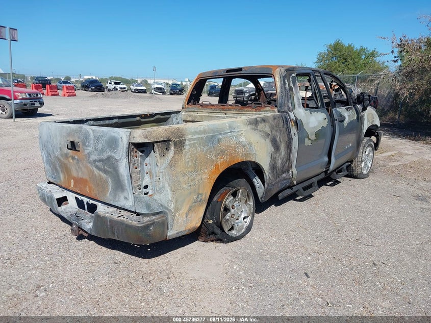 2010 TOYOTA TUNDRA auction photo 4