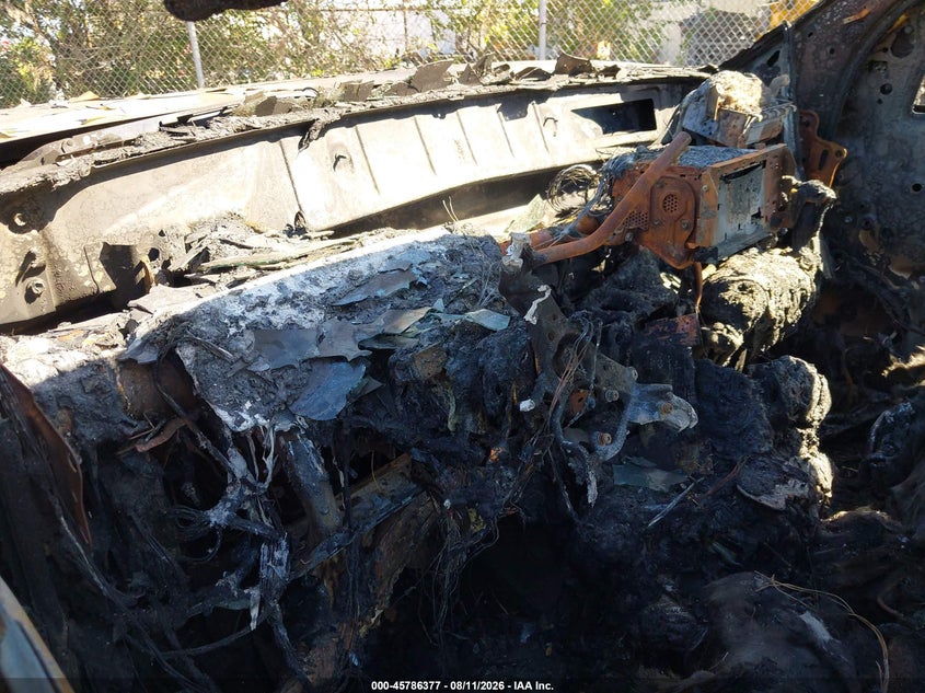 2010 TOYOTA TUNDRA auction photo 7