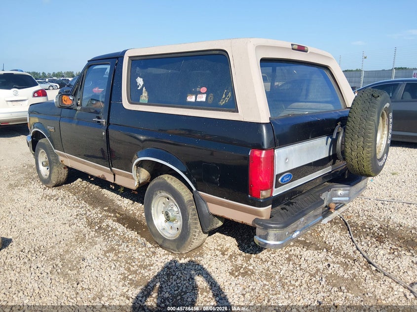 1996 FORD BRONCO auction photo 3