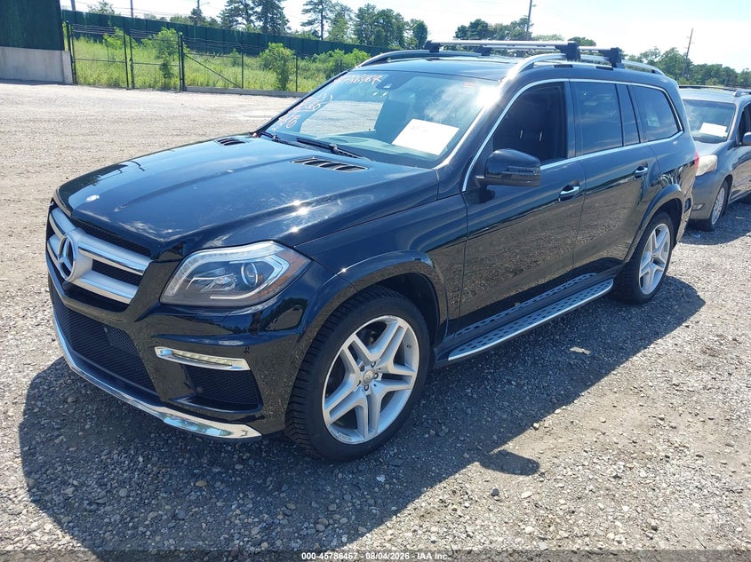 2015 MERCEDES-BENZ GL 550 auction photo 2