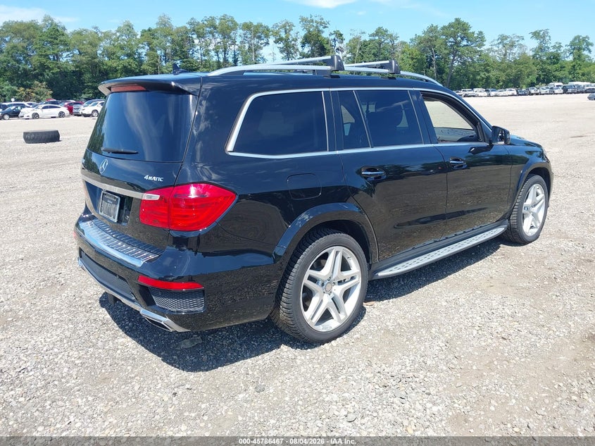 2015 MERCEDES-BENZ GL 550 auction photo 4
