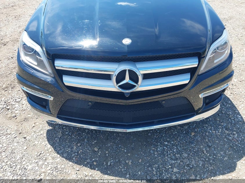 2015 MERCEDES-BENZ GL 550 auction photo 6