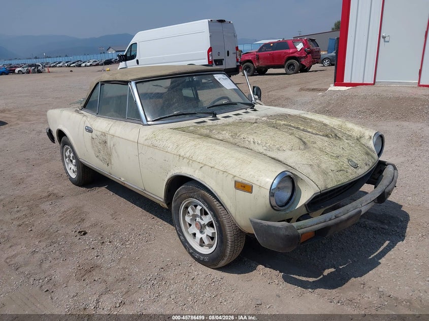 1982 FIAT 124 auction photo 6