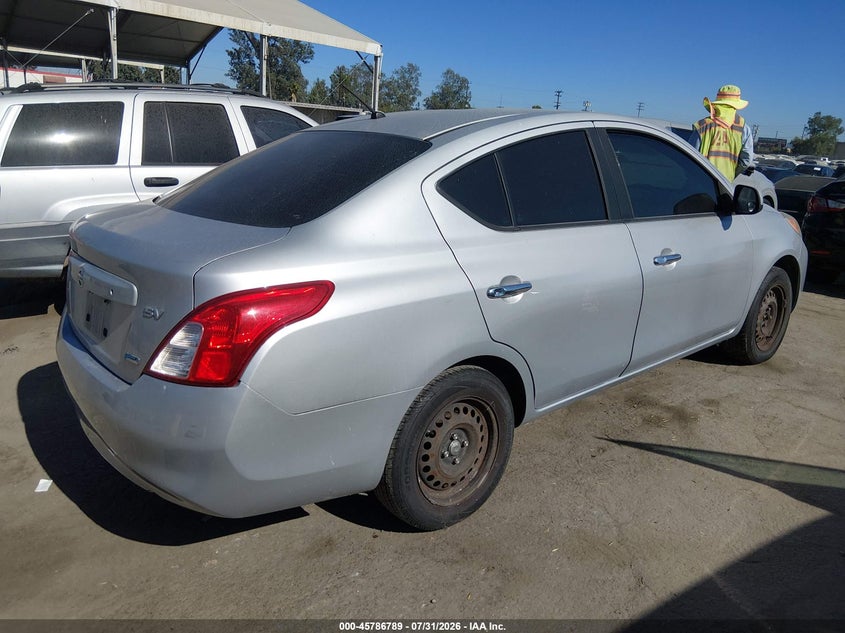 Vin: 3n1cn7ap4cl826377, lot: 46285613, nissan versa 1.6 sv 20124