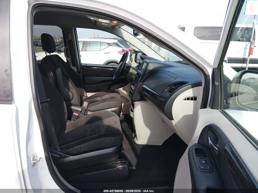 2018 DODGE GRAND CARAVAN SE - zdjęcie 5