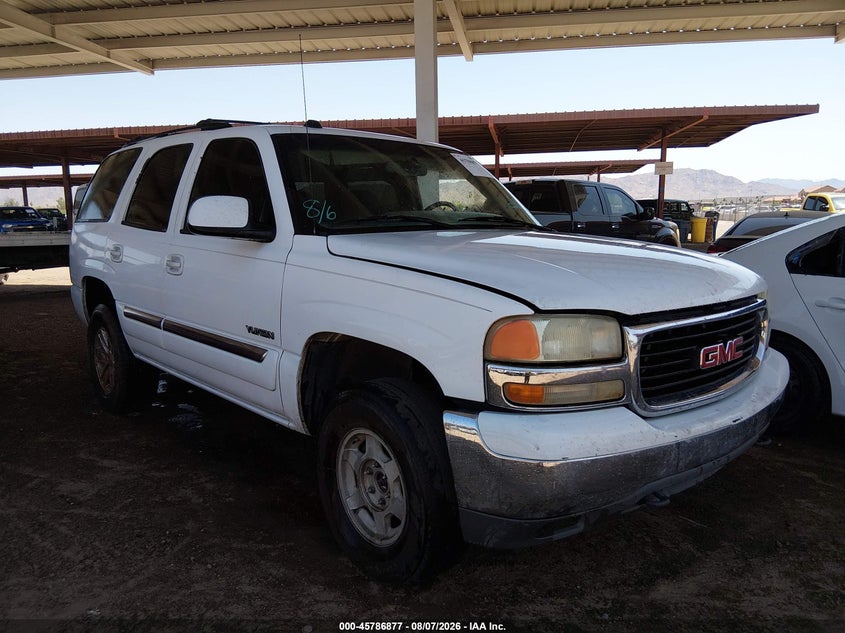 2004 GMC YUKON auction photo 1