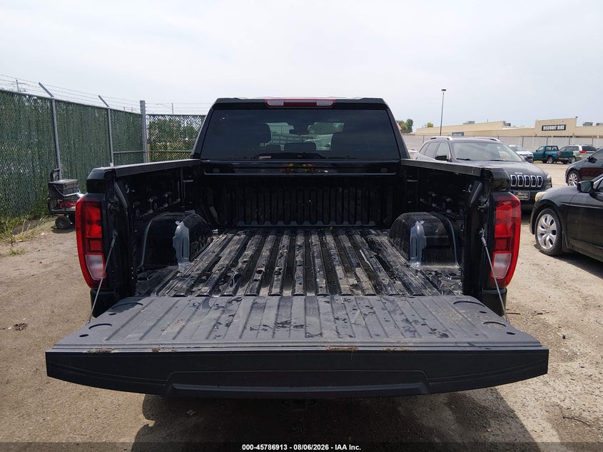 GMC SIERRA 1500 - zdjęcie 17
