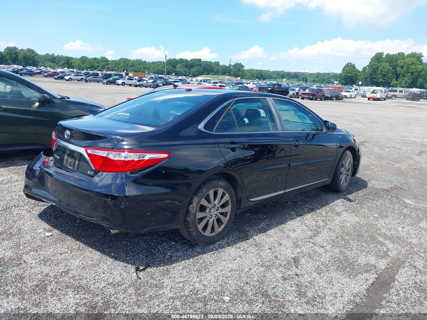 TOYOTA CAMRY - zdjęcie 4