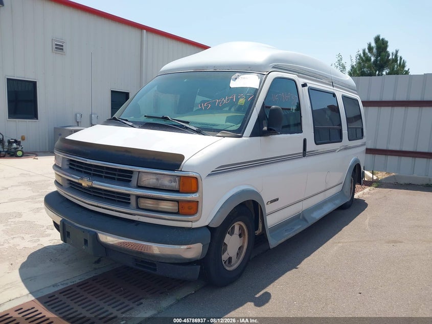 1996 CHEVROLET G10 auction photo 2
