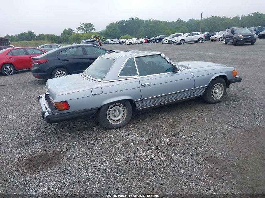 1983 MERCEDES-BENZ 380 auction photo 4