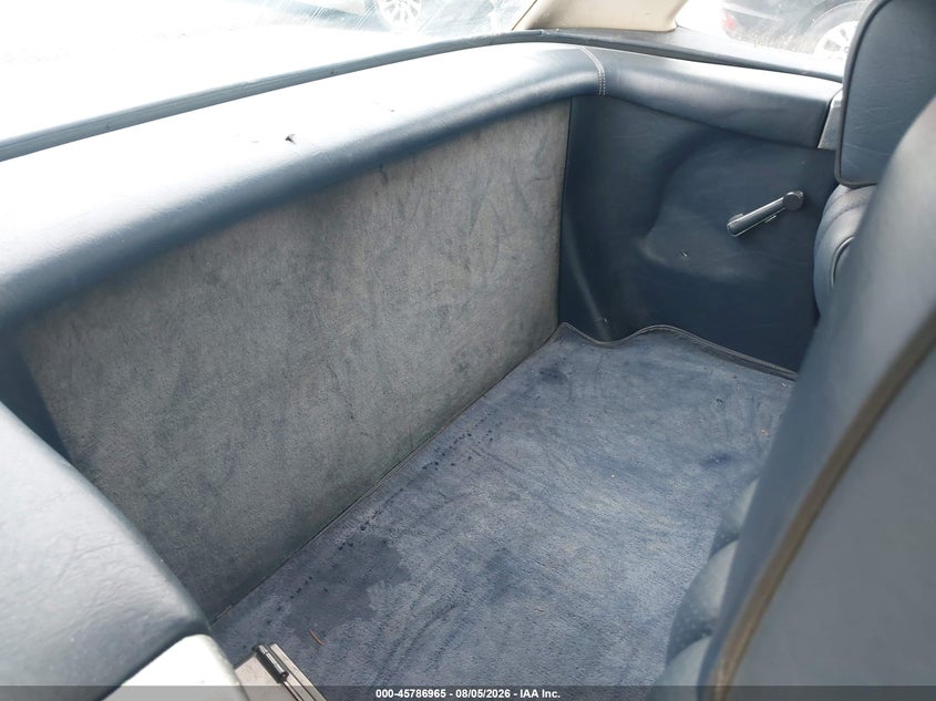 1983 MERCEDES-BENZ 380 auction photo 8