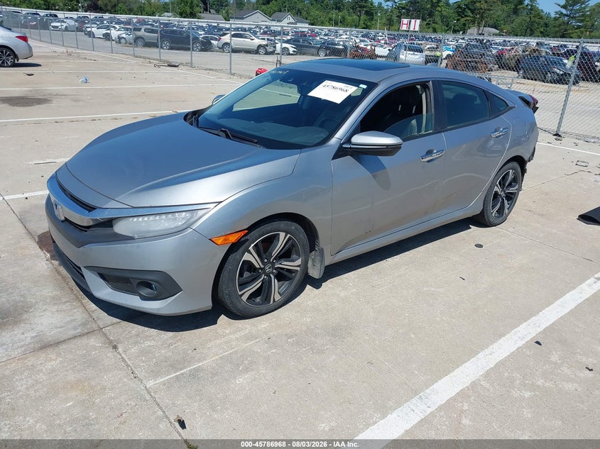 Vin: jhmfc1f97jx002056, lot: 46285792, honda civic touring 20182