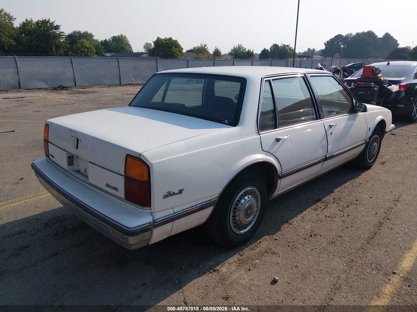1986 OLDSMOBILE DELTA 88 auction photo 4