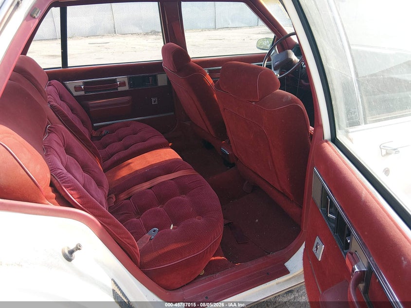 1986 OLDSMOBILE DELTA 88 auction photo 8