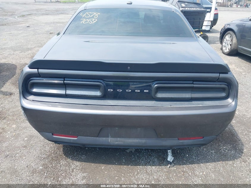 DODGE CHALLENGER - zdjęcie 19