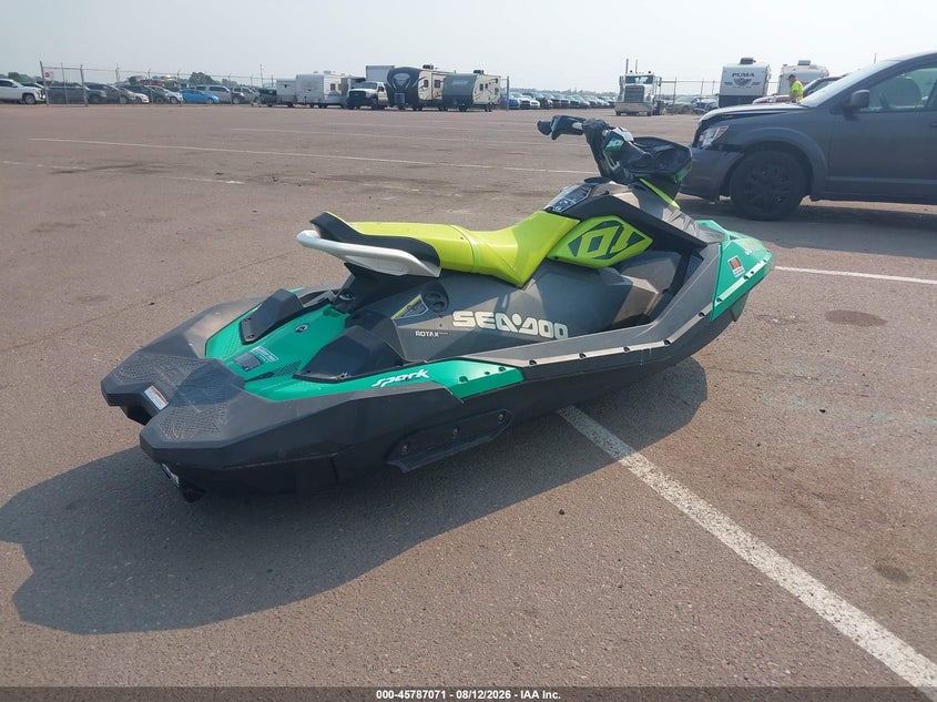 2021 SEADOO SPARK auction photo 4