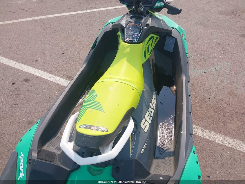 2021 SEADOO SPARK auction photo 8