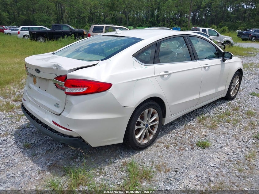 Vin: 3fa6p0hd4lr229160, lot: 46285964, ford fusion se 20204