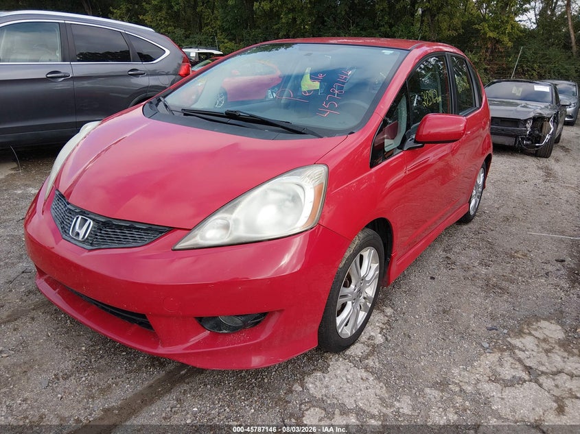 2010 Honda Fit Sport, Normal Wear & Tear, IAAI, VIN JHMGE8H48AC012420 — photo 2