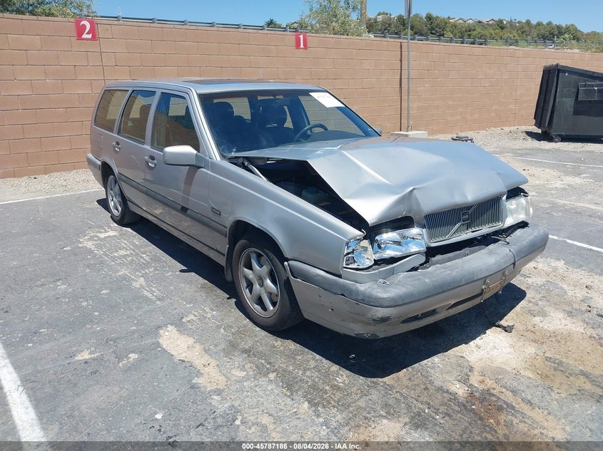 1997 VOLVO 850 WAGON 2.4L I-5 DOHC, 168HP