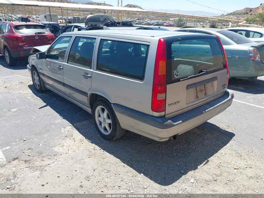1997 VOLVO 850 WAGON 2.4L I-5 DOHC, 168HP