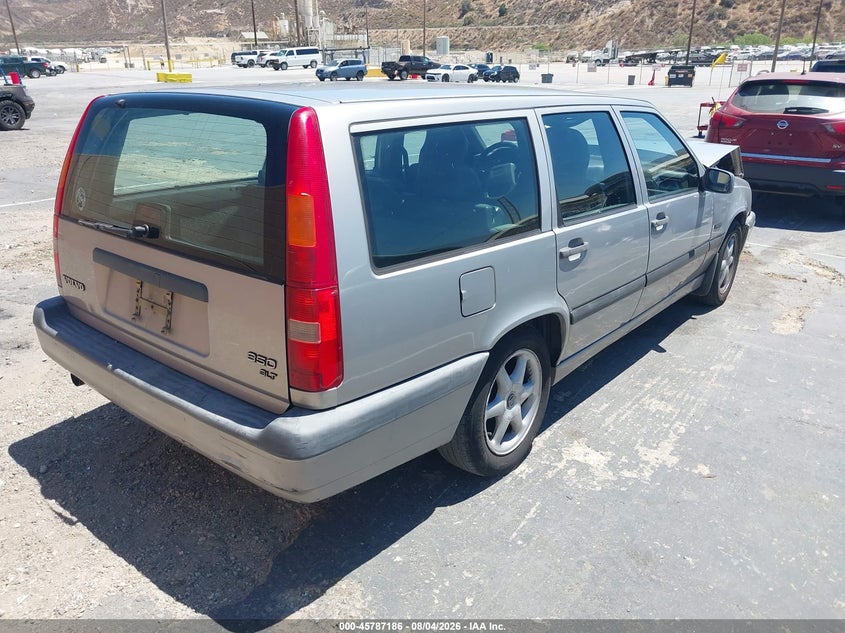 1997 VOLVO 850 WAGON 2.4L I-5 DOHC, 168HP