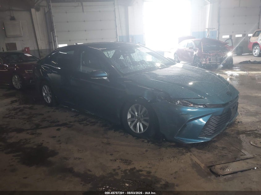TOYOTA CAMRY - zdjęcie 1