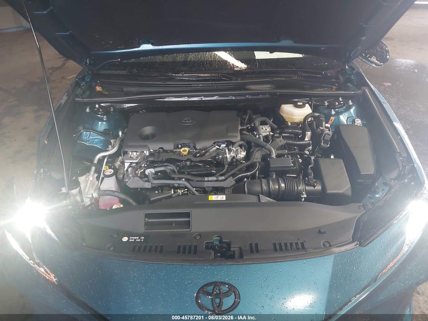 TOYOTA CAMRY - zdjęcie 10
