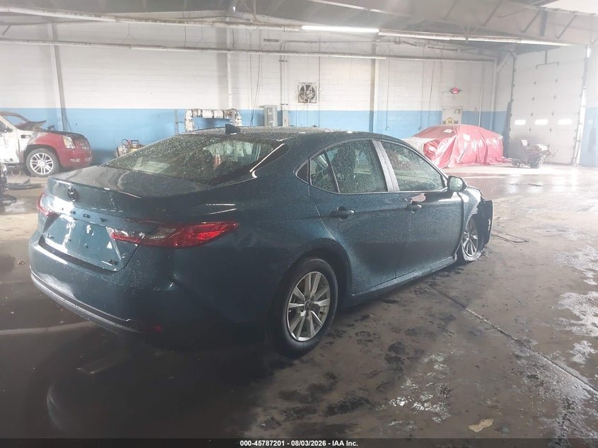 TOYOTA CAMRY - zdjęcie 4
