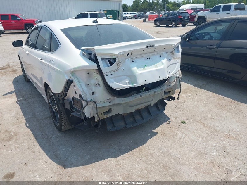 2016 FORD FUSION auction photo 6