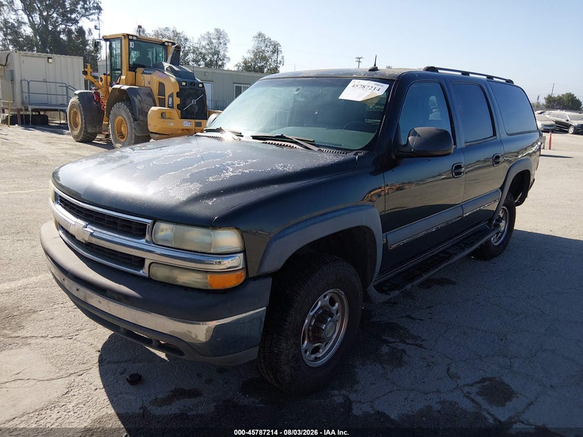 2003 CHEVROLET SUBURBAN 2500 auction photo 2