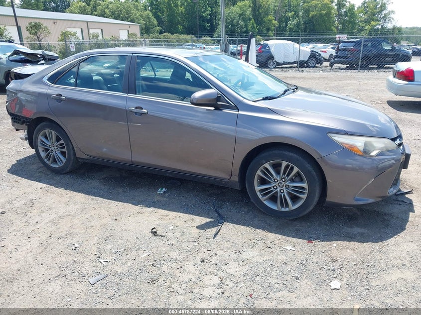 Vin: 4t1bf1fk1fu910565, lot: 46286048, toyota camry se 2015 img_1