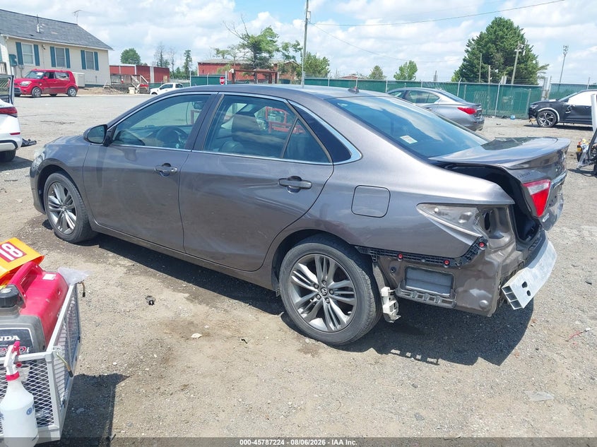 Vin: 4t1bf1fk1fu910565, lot: 46286048, toyota camry se 20153