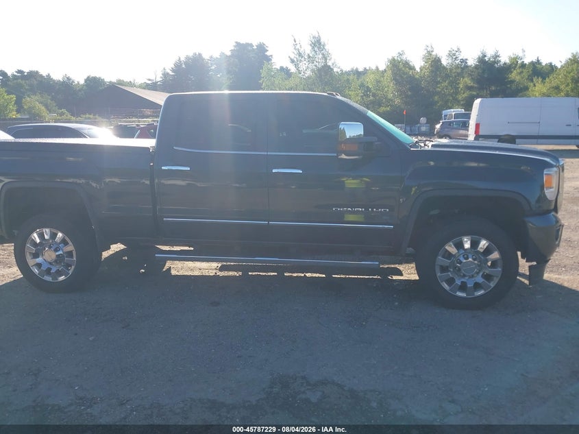 GMC SIERRA 2500HD - zdjęcie 13