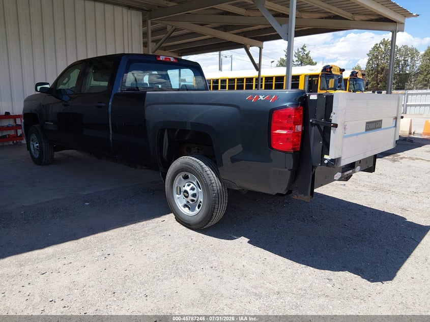 2018 CHEVROLET SILVERADO 2500HD auction photo 3