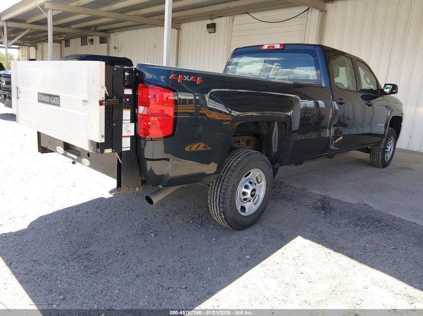 2018 CHEVROLET SILVERADO 2500HD auction photo 4
