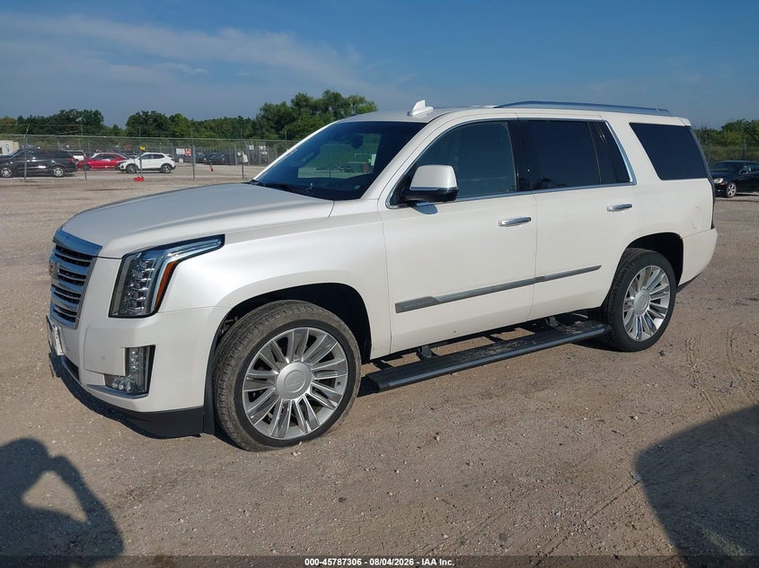 2016 CADILLAC ESCALADE auction photo 2