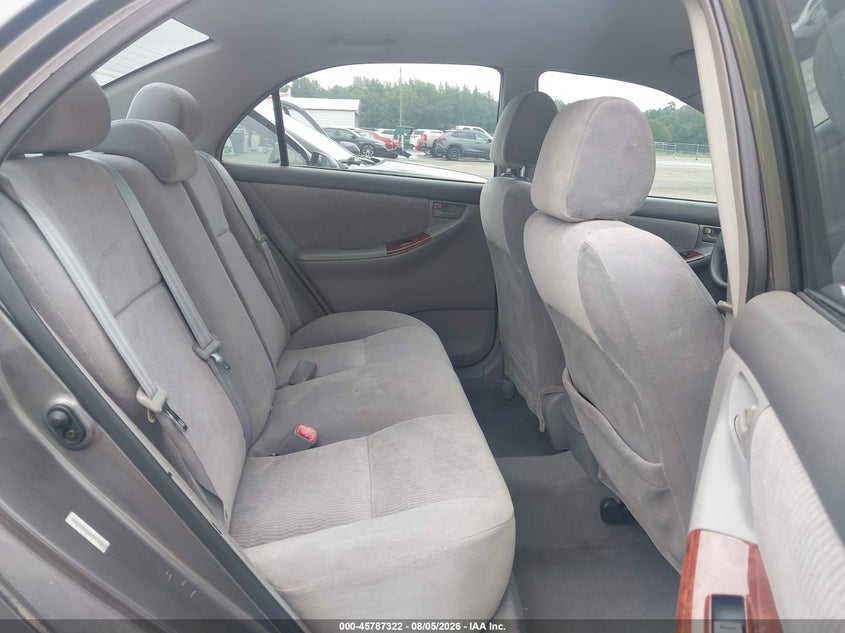 2005 TOYOTA COROLLA auction photo 8