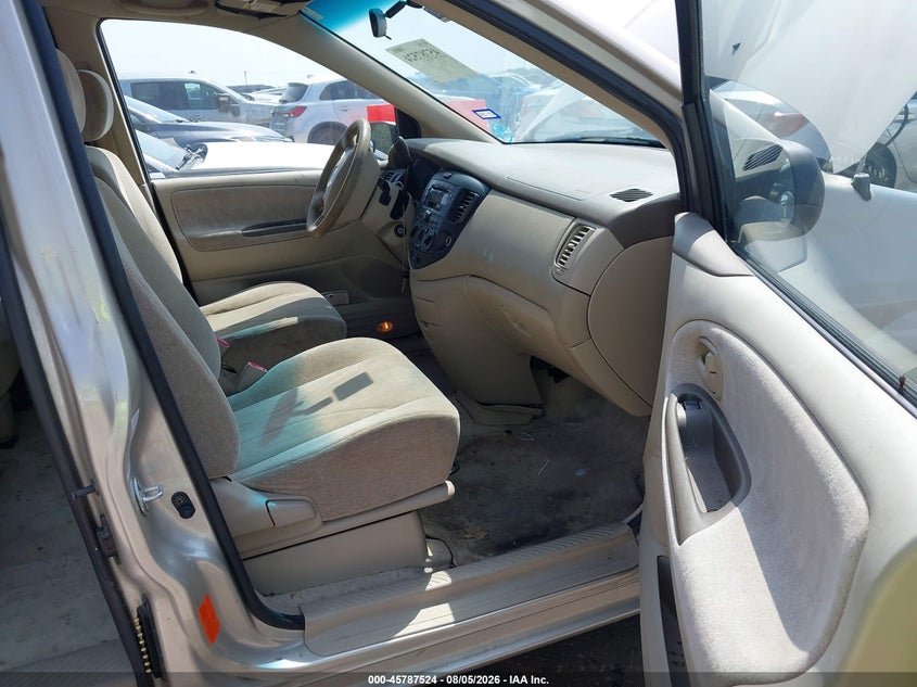 2001 MAZDA MPV auction photo 5