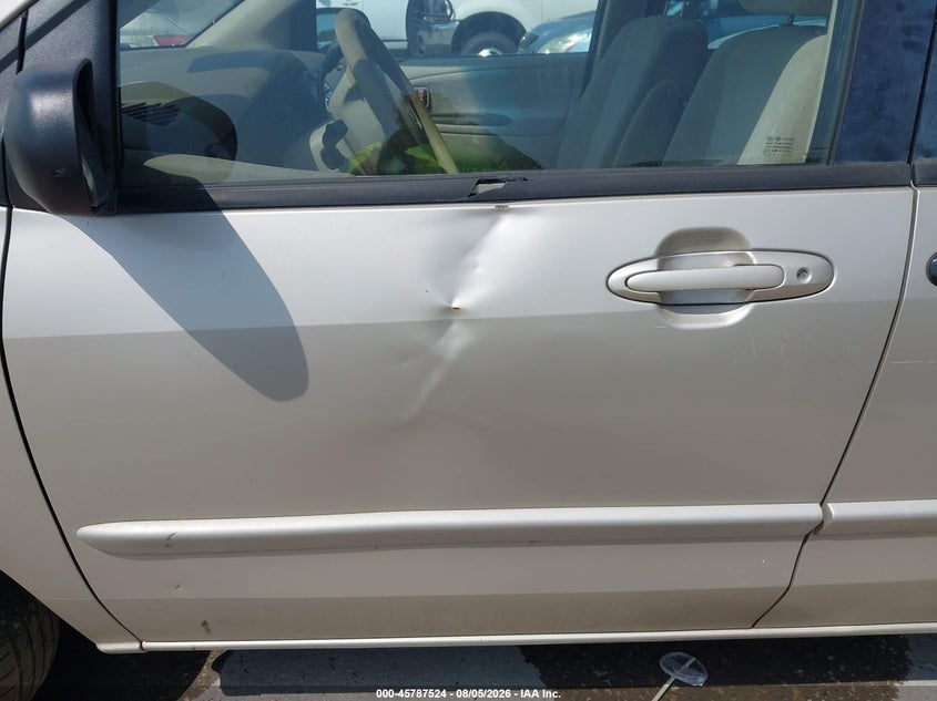 2001 MAZDA MPV auction photo 6