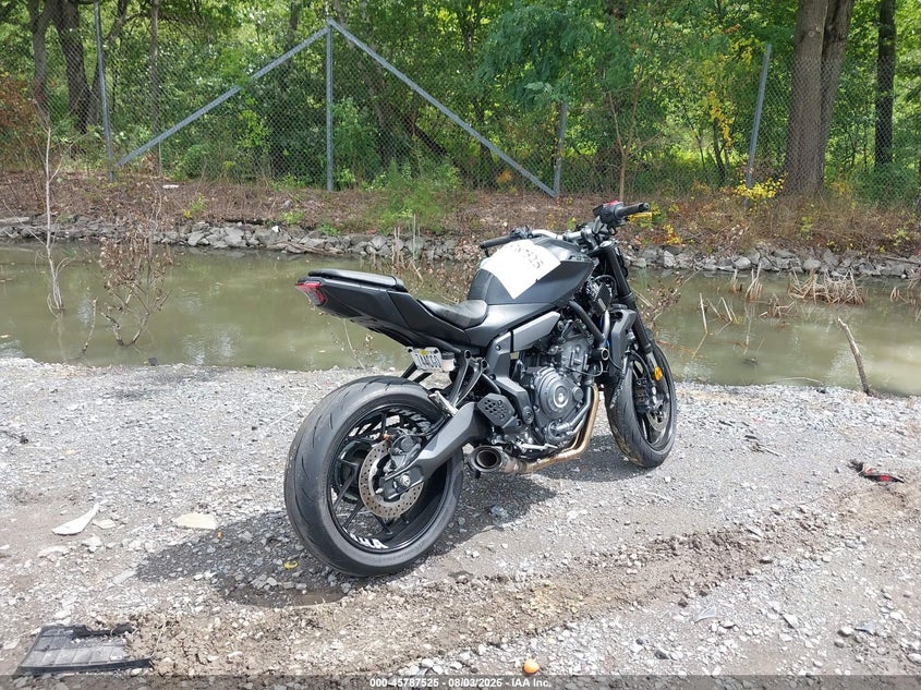 2026 YAMAHA MTN690 auction photo 4