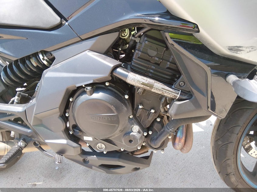 2022 CF MOTO 650NK auction photo 8